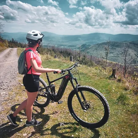 Noce I Dnie Couette-café Radziechowy