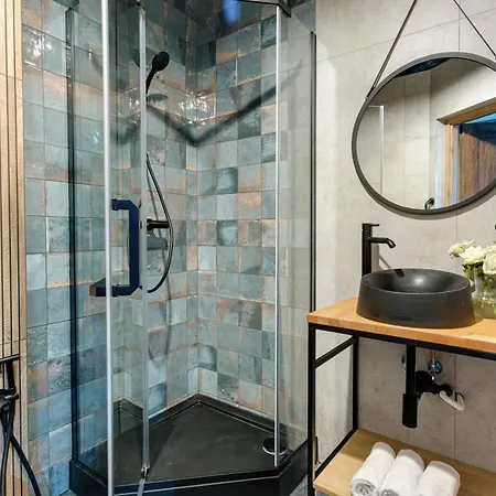 Couette-café Noce I Dnie 3*