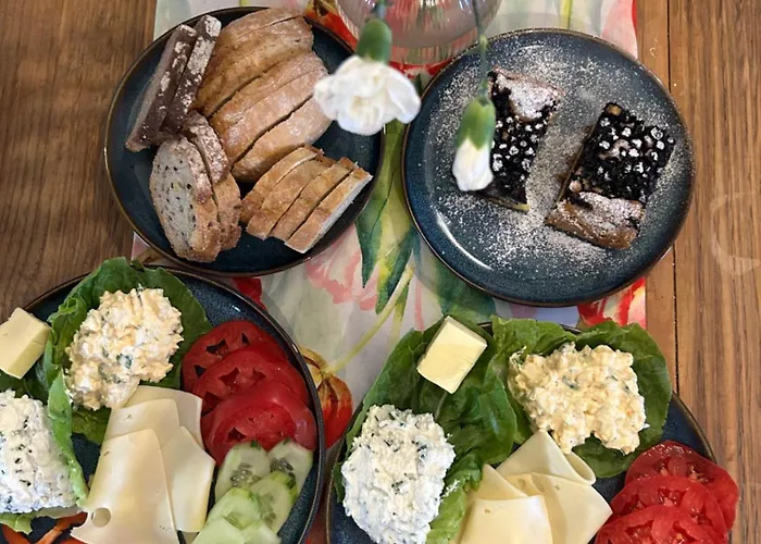 לינה וארוחת בוקר Noce I Dnie Radziechowy